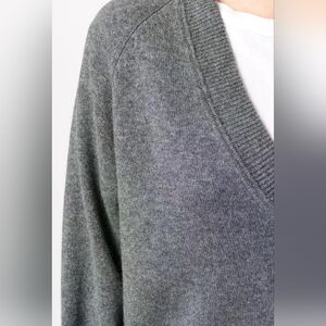 NWT Equipment Femme Madalene V-neck Cashmere Sweater